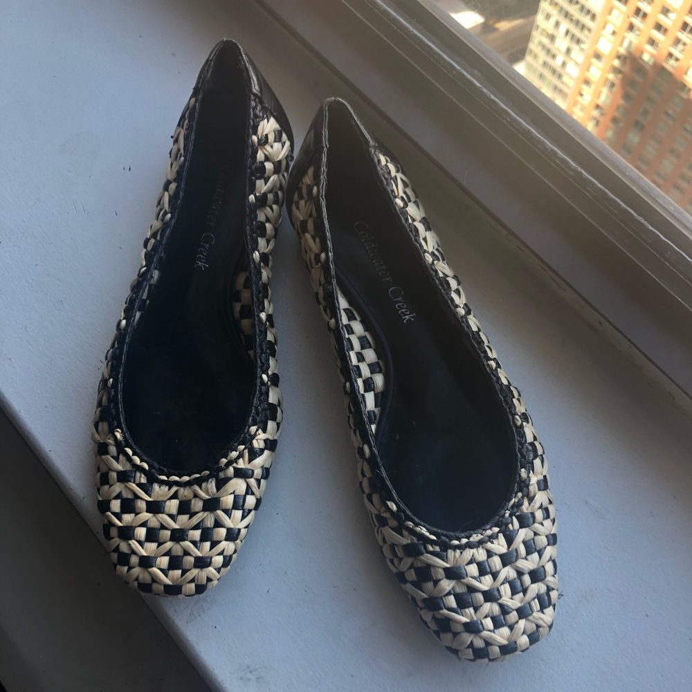 Black Cream ballet flats 7.5